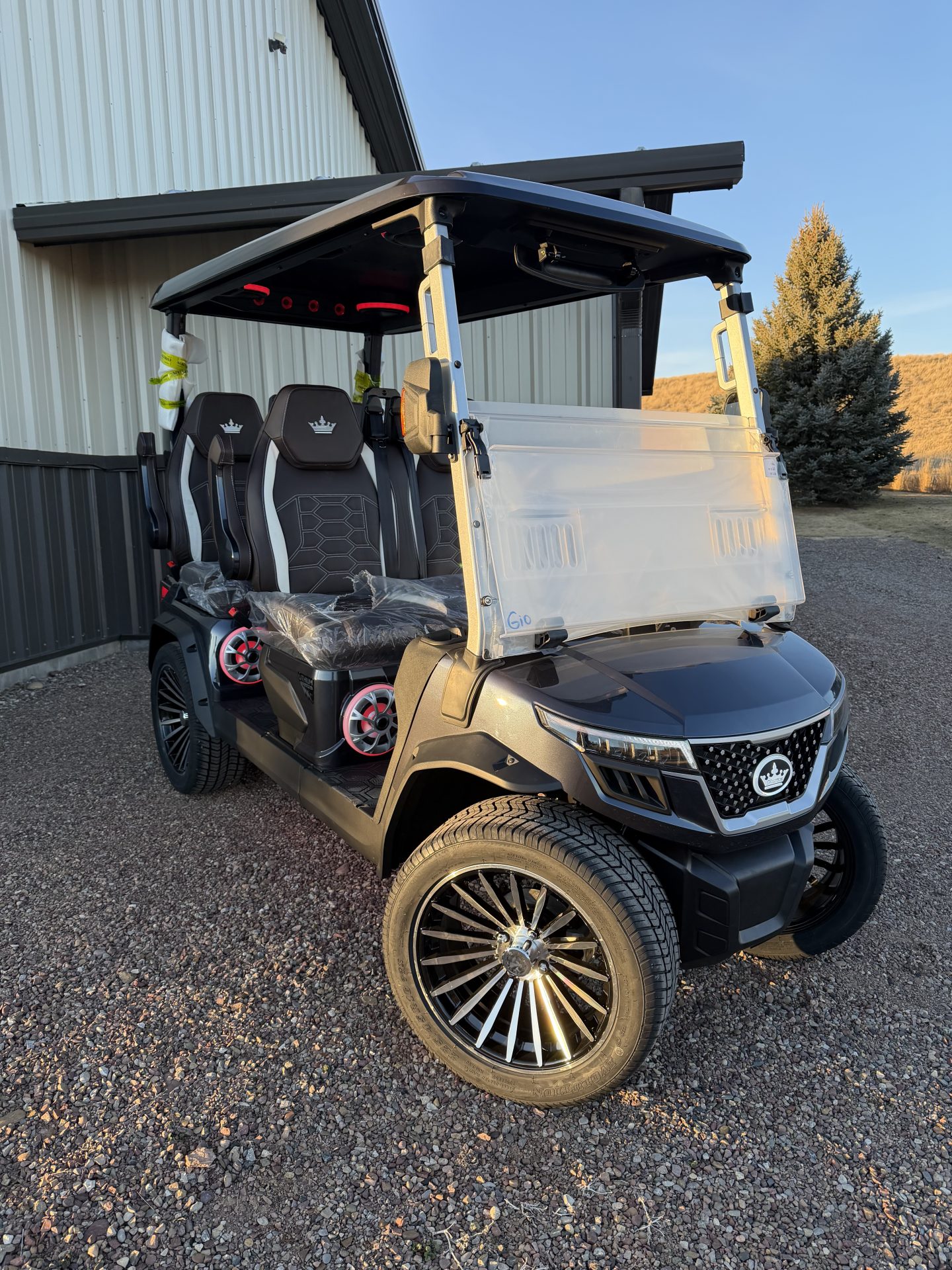 2026 Evolution D-MAX GT4 golf cart exterior luxury 4 passenger electric cart