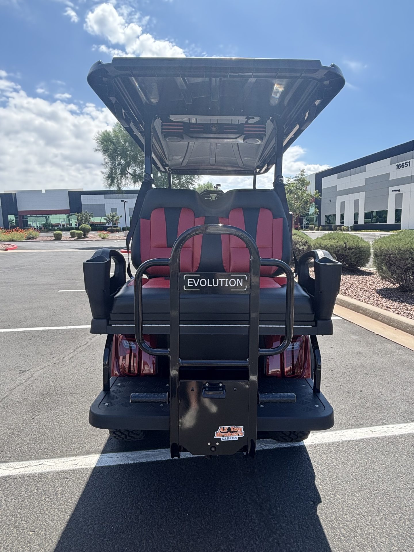 2026 Evolution D5 Maverick side profile golf cart