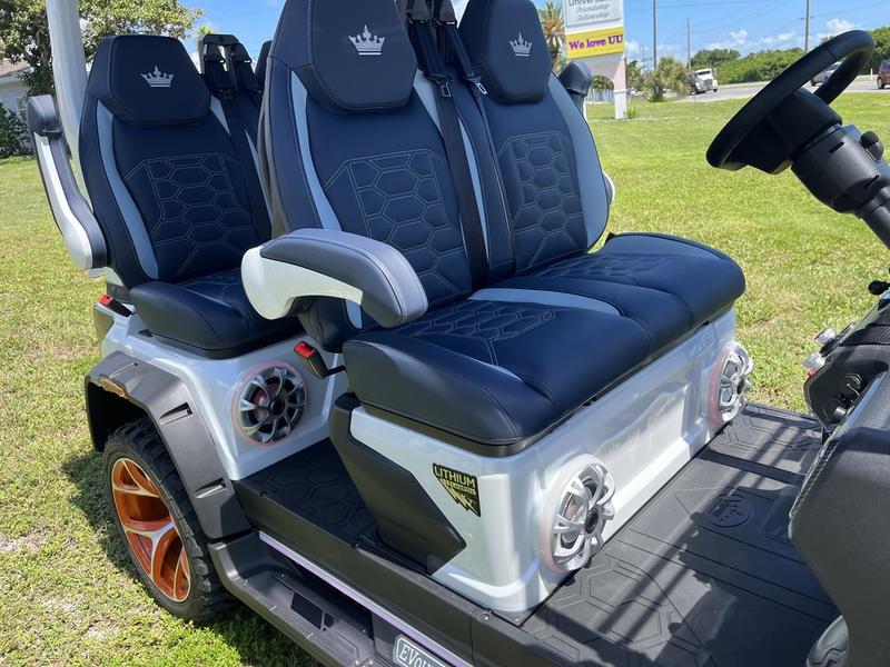 2025 Evolution D-Max XT4 for Sale | 4WD 4-Seater with 24-Speaker Sound - Image 4